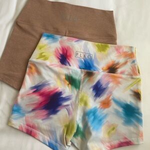 2 pairs women’s flow high waisted shorts